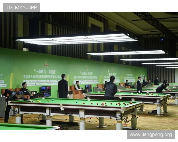 斯诺克球友之家：组织线下比赛和活动，增强球友之间的交流与合作体验